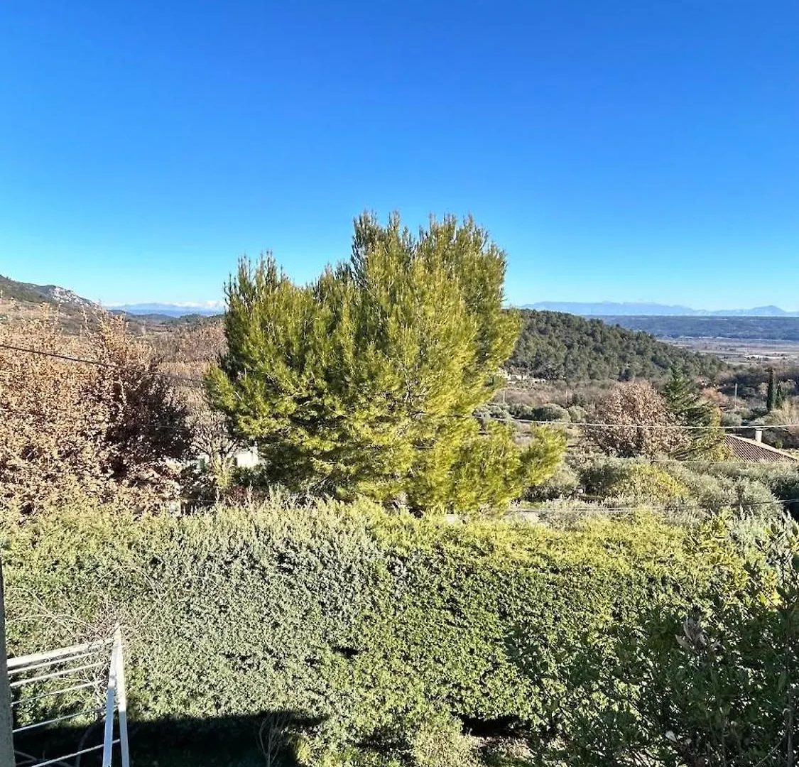 Bright Place In A Family House Manosque Apartment