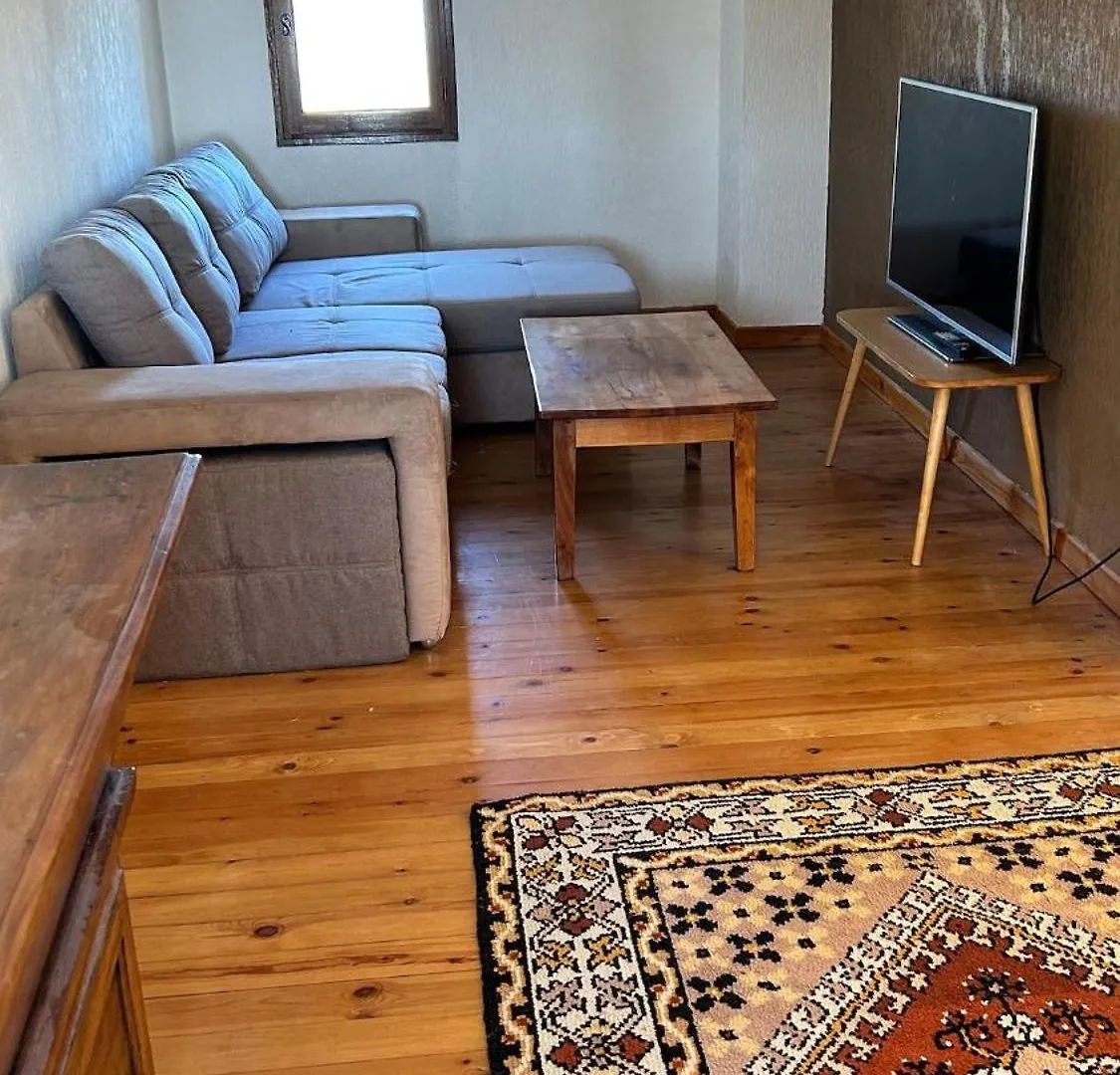 Apartment Bright Place In A Family House Manosque